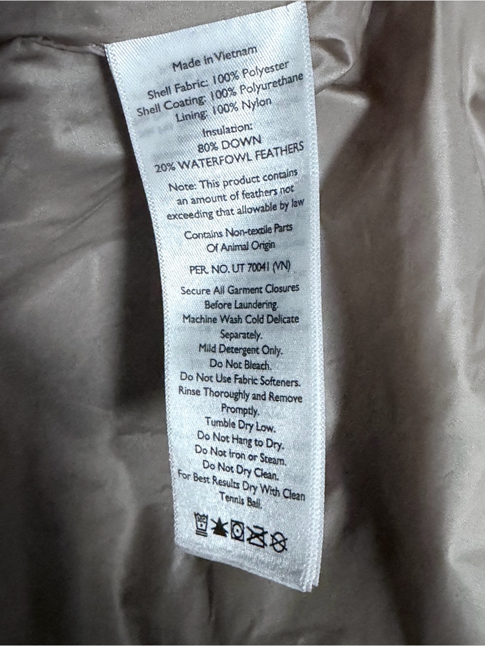 Eddie Bauer Women's Light Cream Quilted Hooded Down Vest S - Picture 12 of 13